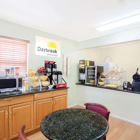 Days Inn By Wyndham Kerrville Ngoại thất bức ảnh